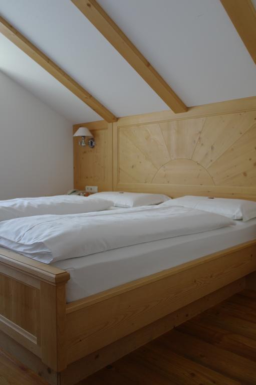 Naturhotel Miraval Perca Szoba fotó