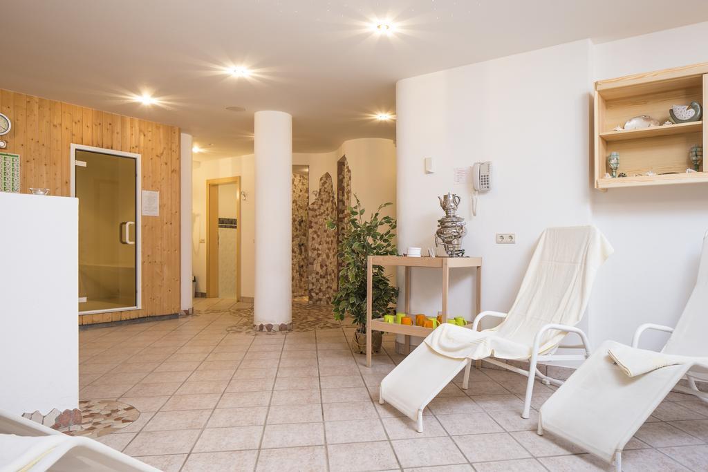 Naturhotel Miraval Perca Kültér fotó